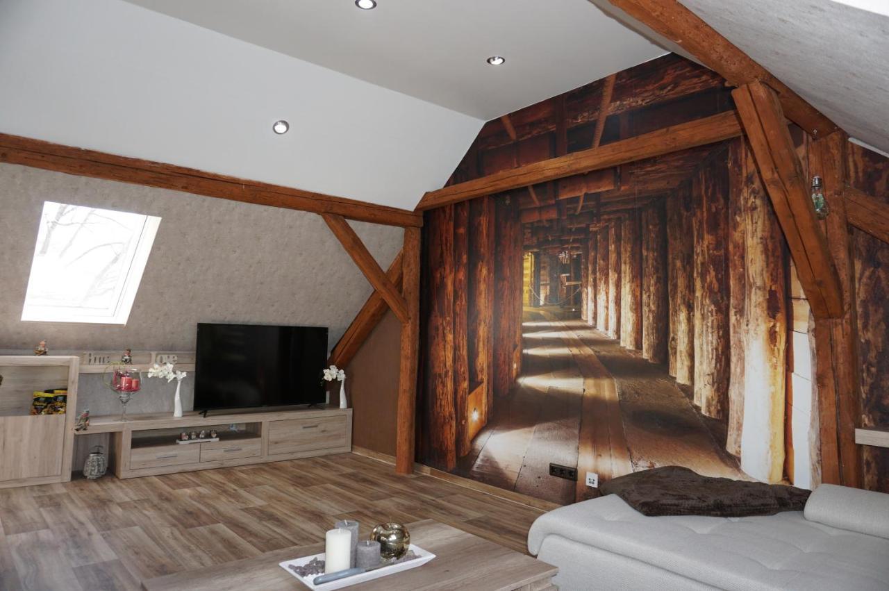 Aussergewoehnliche Dachgeschosswohnung Königslutter am Elm المظهر الخارجي الصورة